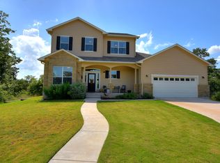 203 Ulupau Cir, Bastrop, TX 78602