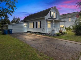 130 Summit St, Pulaski, WI 54162