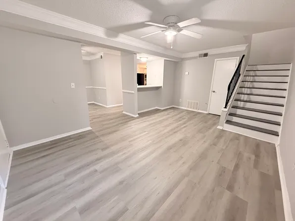 2996 Sonya Ln #A, Snellville, GA 30078