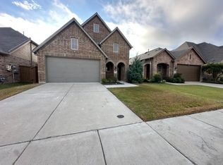 3942 Rochelle Ln, Forney, TX 75126