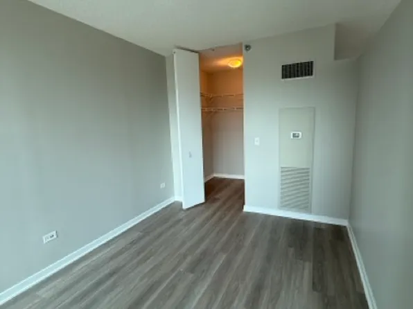 680 N Lake Shore Dr #2769, Chicago, IL 60611