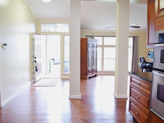 2nd image of 2312 Companion Cir E