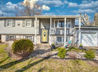 6 Alan Ter, Jackson, NJ 08527
