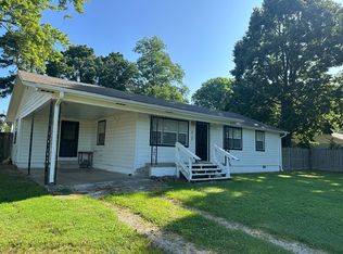 418 Elm Springs Rd, Springdale, AR 72762