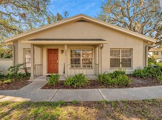 6330 Woodspray Ln, Temple Terrace, FL 33617