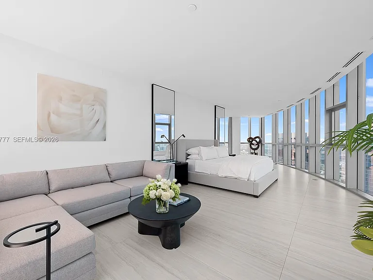 851 NE 1st Ave #Penthouse 5700 — Photo 25