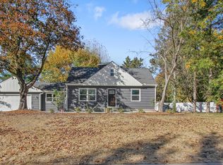 10046 Clinton Ave S, Bloomington, MN 55420