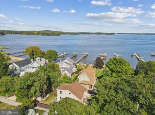 448 River Rd, Arnold, MD 21012