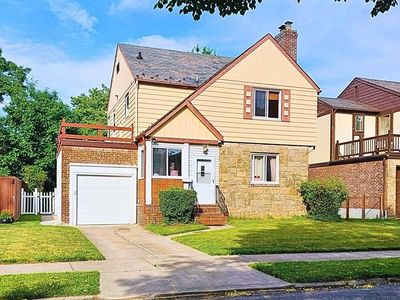 (Undisclosed Address), Oakland Gardens, NY, 11364