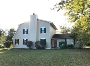 2260 H E Johnson Rd, Bowling Green, KY 42103