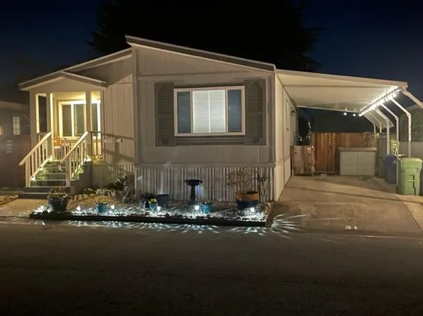 31 Sea Breeze Dr #31, Half Moon Bay, CA 94019