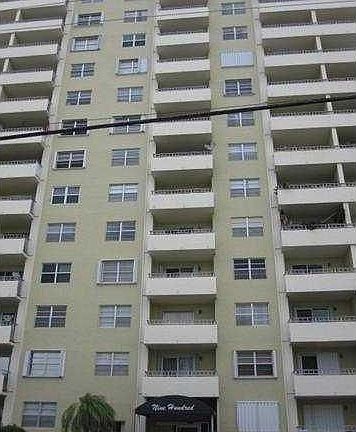 2nd image of 900 NE 18th Ave APT 1002