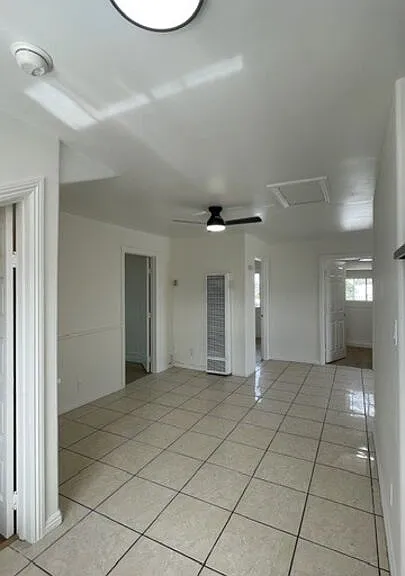 4815 S Normandie Ave #1/2 — Photo 4