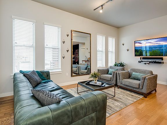 3rd image of 410 Acoma St Unit 311
