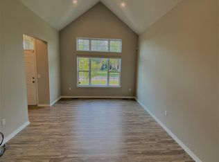 45746 S Stonewood Rd #182, Canton, MI 48187