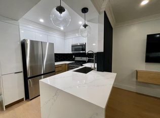 1334 S Carmelina Ave APT 2, Los Angeles, CA 90025