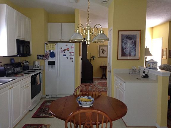 4th image of 4149 English Holly Cir