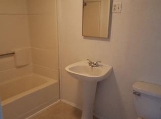 3523 14th Avenue Dr SW, Hickory, NC 28602