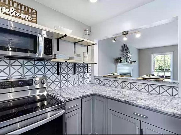 5th image of 123 Parks Cir