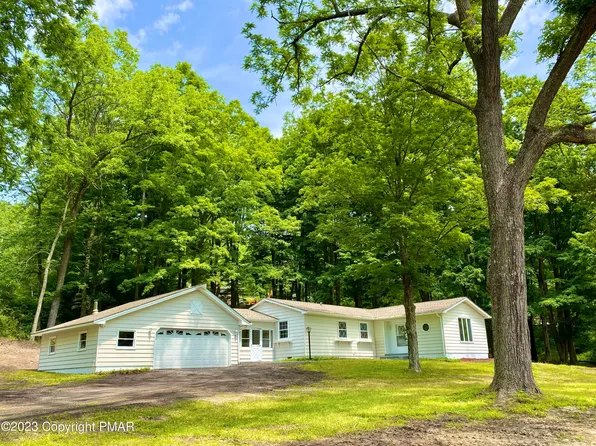 7513 Cherry Valley Rd, Stroudsburg, PA 18360