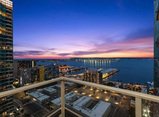 Bayside, San Diego, CA 92101