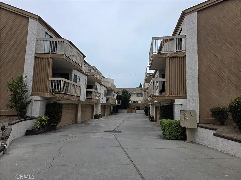 825 S Golden West Ave #8 — Photo 2