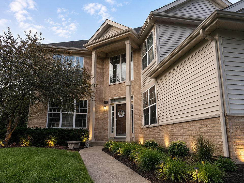 1st image of 627 Mansfield Way