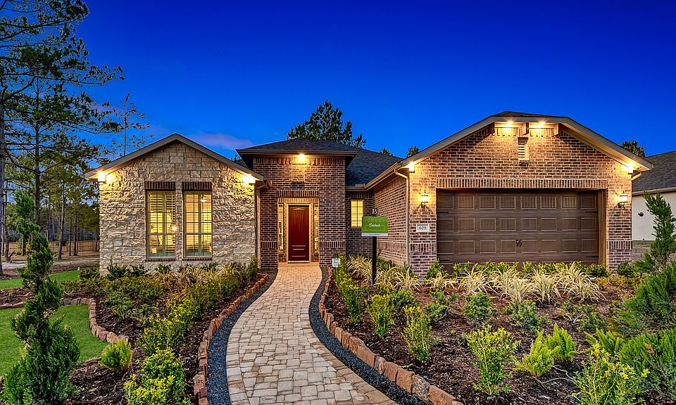 1st image of 609 N Dayflower Dr