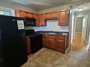 215 Fairfield St #R2, New Haven, CT 06515