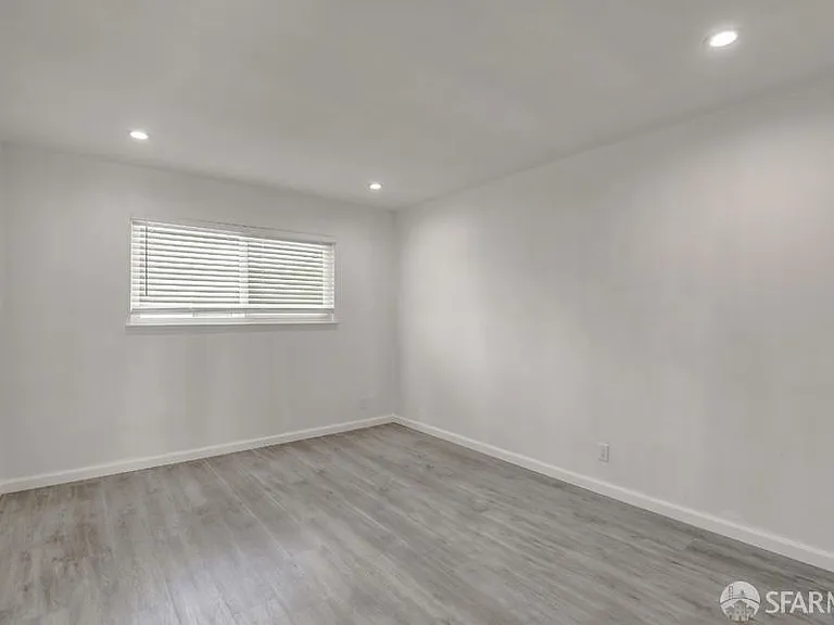 46728 Crawford St #17 — Photo 15