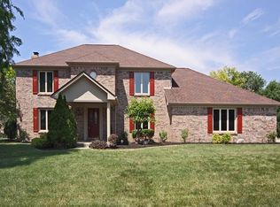 1390 Kingsway Dr, Avon, IN 46123