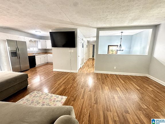 2nd image of 602 Shannahan Dr