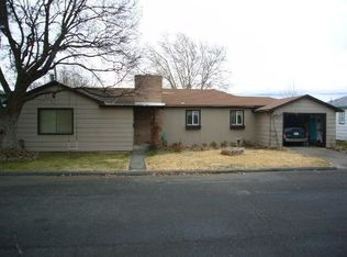 1009 Davis St, Milton Freewater, OR 97862
