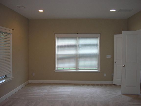 5th image of 2847 Seneca Creek Ln SE
