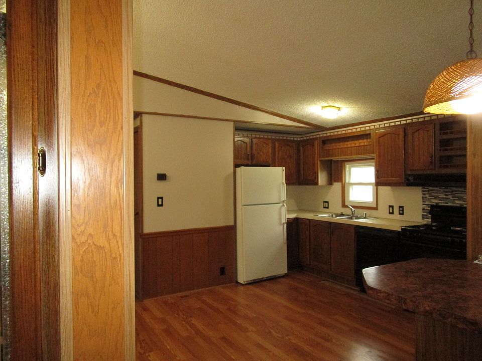 1st image of 242 Vevay Dr E
