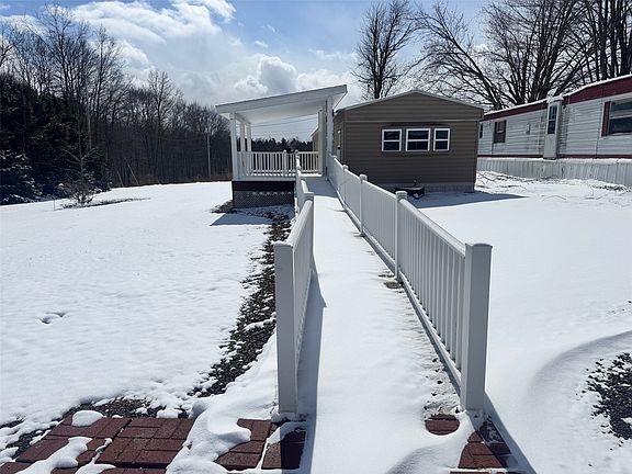 5th image of 315 Cole Rd