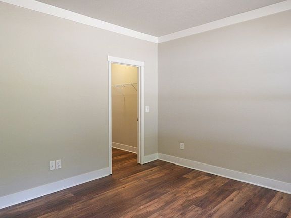 4th image of 6338 Ryan Valley Dr NE