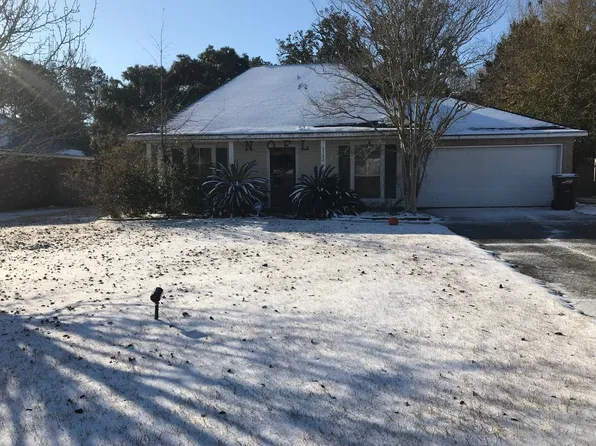 9184 Paris Ave, Denham Springs, LA 70706