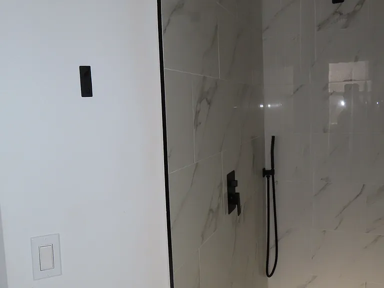 506 Pine Cone Dr — Photo 3