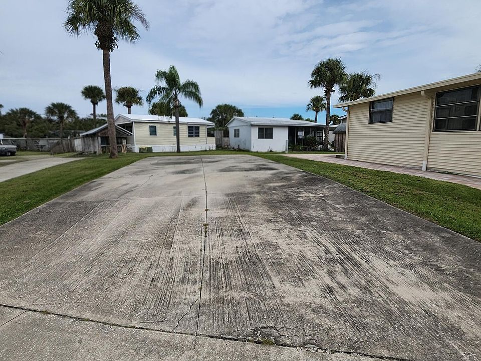 2nd image of 6633 SE 55TH Street