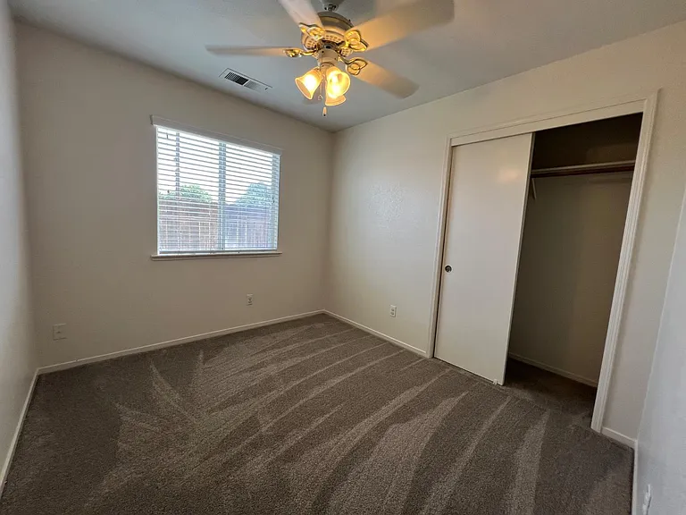 995 Vineyard Way — Photo 11