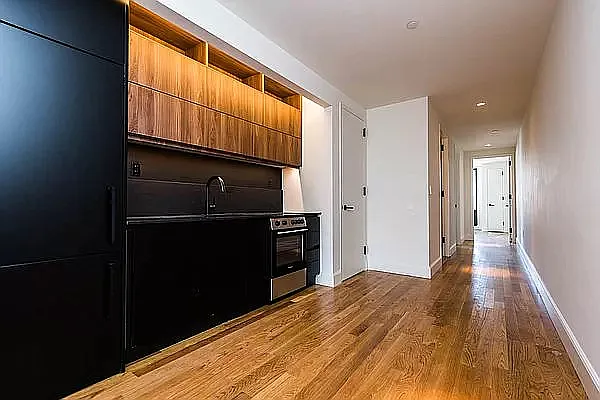 Rented by Nooklyn NYC LLC | media 17