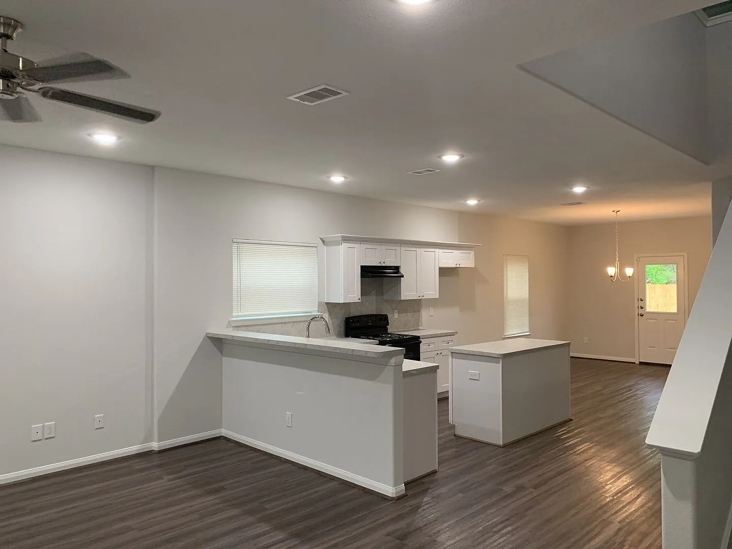8215 Gallahad St — Photo 3