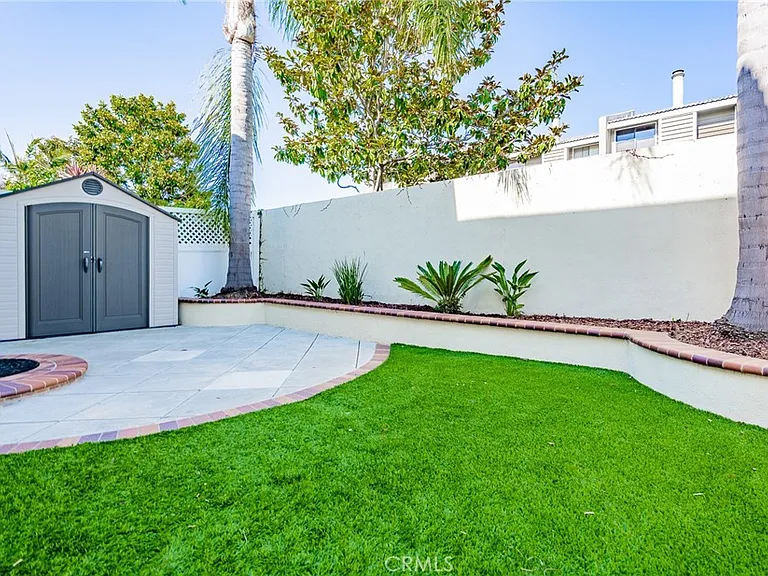 18662 Park Meadow Ln — Photo 26
