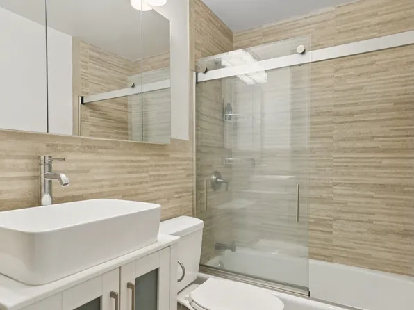 244 Madison Avenue image 8 of 10