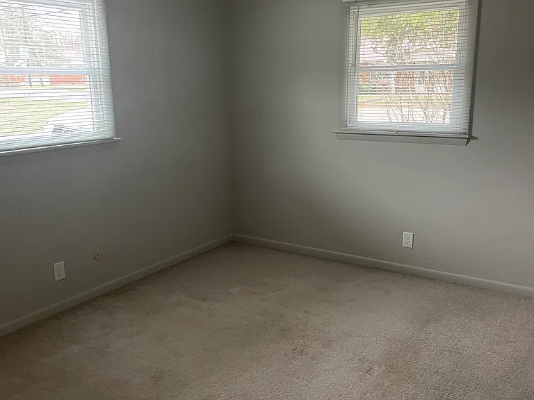 4612 W Garver Dr — Photo 10