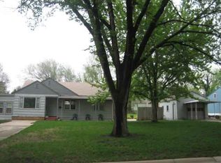 1226 Bobbie St, Augusta, KS 67010