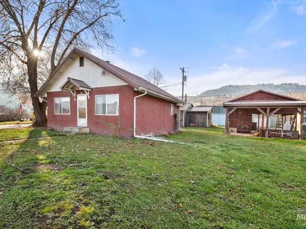 920 Main St, Kamiah, ID 83536