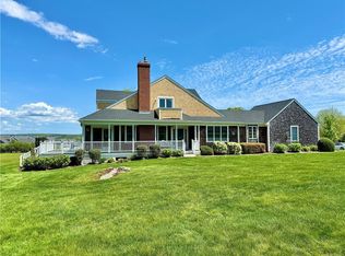 62 Ferry Landing Cir, Portsmouth, RI 02871