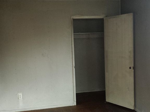 5th image of 216 Florida Ave